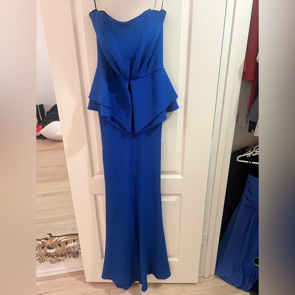 Elegant Blue Evening Gown